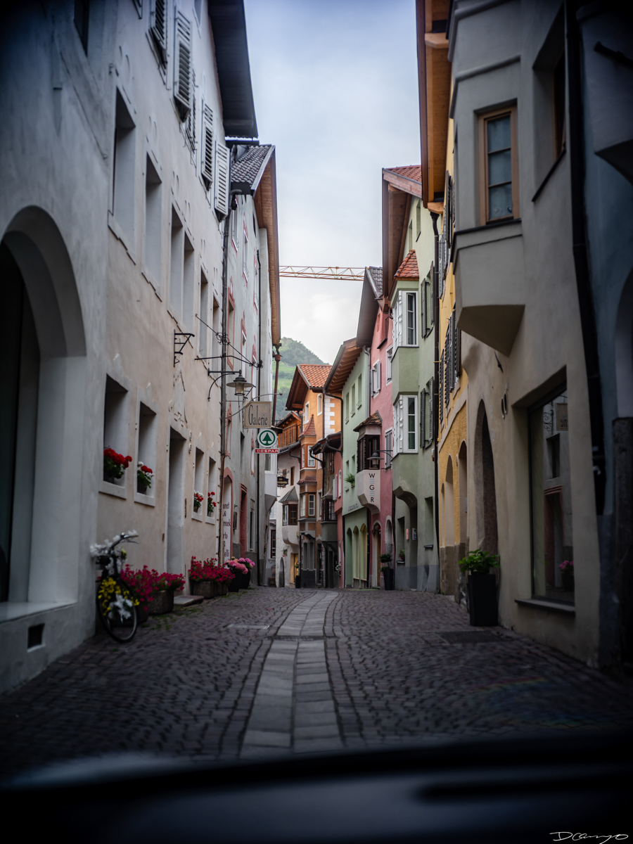 Photos from a trip through Italy in Summer of 2023. Locations include Rome, Florence, Tuscany, Castello di Bossi in Chianti, Siena, San Gimignano, Sirmione on Lake Garda, Bologna, Gudon, Italian Dolomites, Seceda, Cadini di Misurina, and Venice.